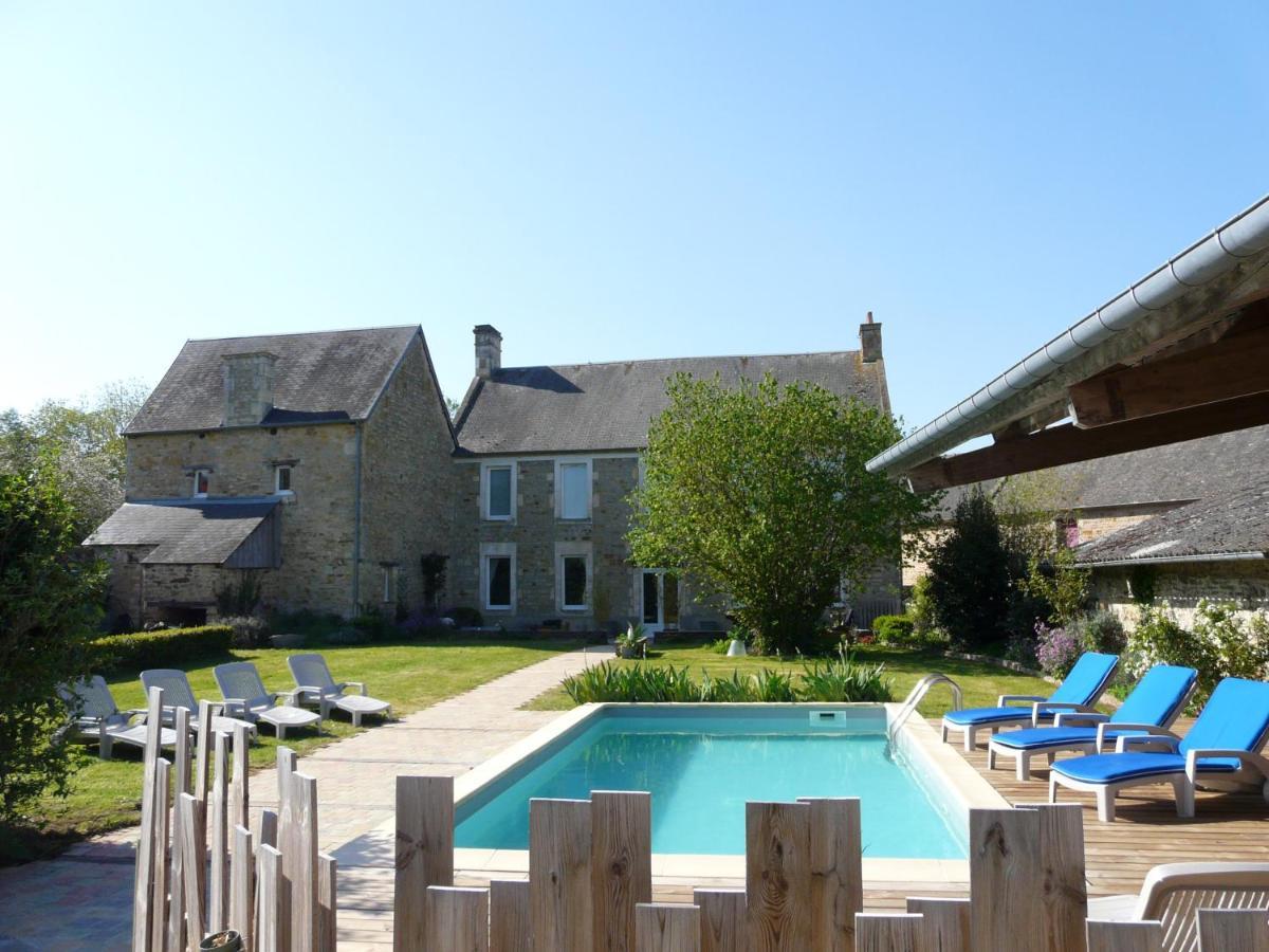 Villa de 6 chambres avec piscine privee jardin clos et wifi a Le Locheur Extérieur photo